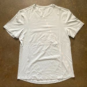 LuLuLemon 5 Year Basic V neck